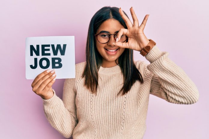 11 Must-Know Tips to Get Your First Job as a Fresher [ 2026 ]